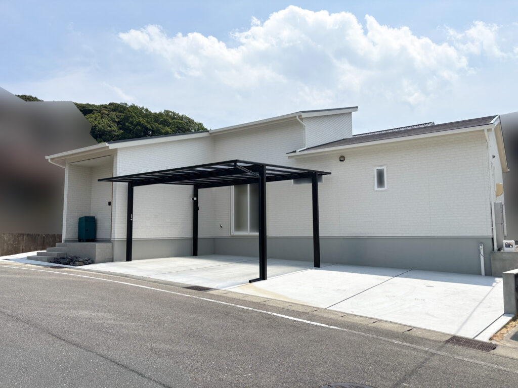 【亀山市】明るいリビングで日中は照明要らずの3LDKの平屋くん♪